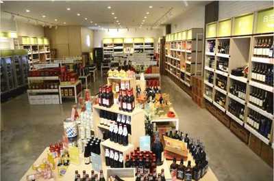 &ldquo;酒倉&rdquo;精選店開業(yè) 川酒集團布局酒業(yè)新零售
